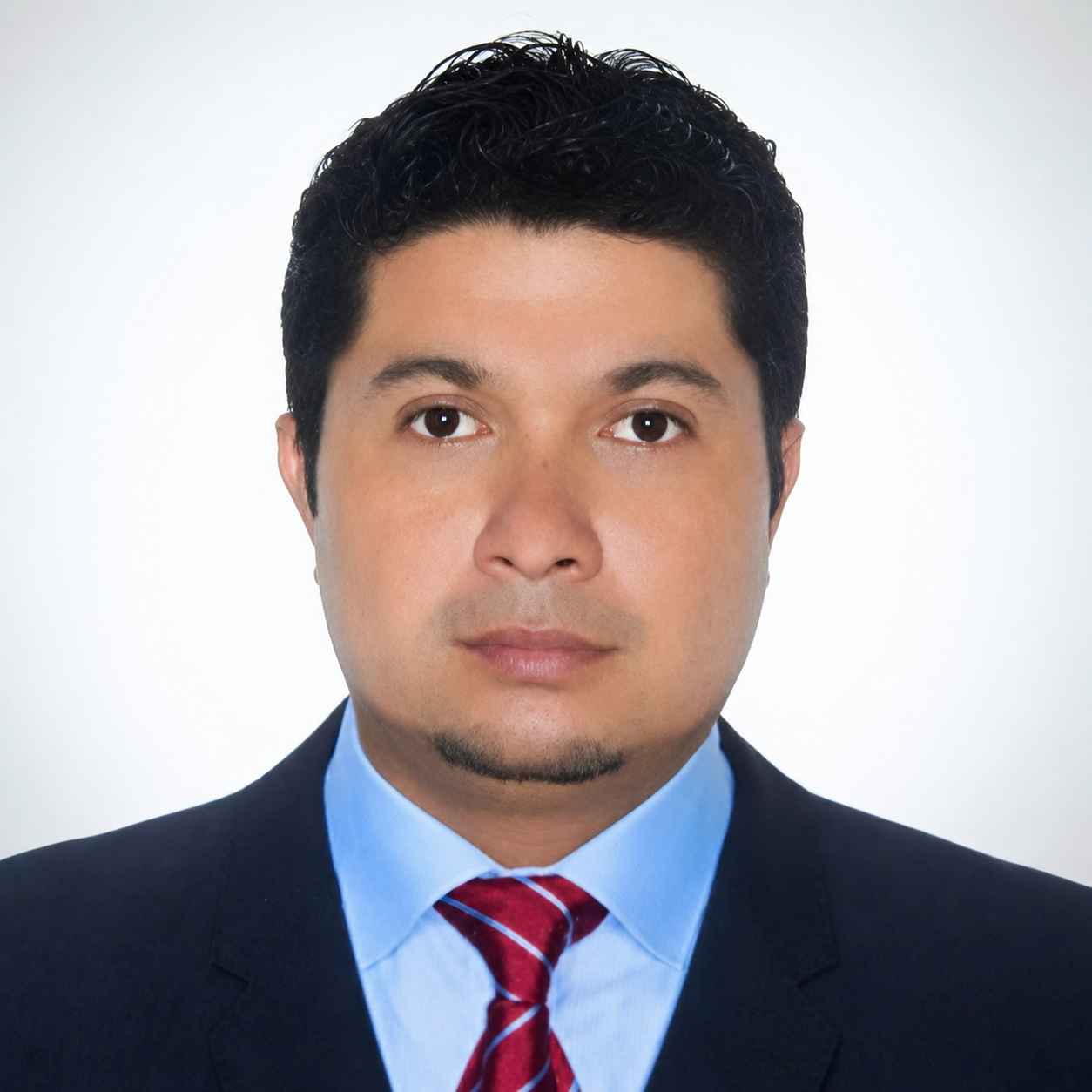 Angel Gastelo - Gerente de Ventas